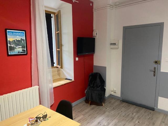 L'Unico Apartment Bagneres-de-Bigorre Luaran gambar